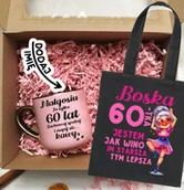Gadżety dla niej i dla niego - Prezent na 60 urodziny - Zestaw Kubek na 60 urodziny oraz torba - miniaturka - grafika 1