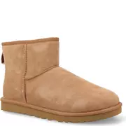 Buty zimowe męskie - UGG Ocieplane śniegowce M CLASSIC MINI - miniaturka - grafika 1