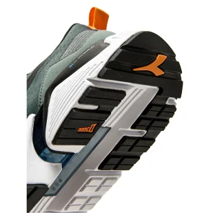 Buty biegowe męskie DIADORA MYTHOS BLUSHIELD VIGORE 2 - Buty sportowe męskie - miniaturka - grafika 4