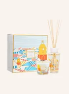 Zapachy do domu - Baobab Collection Zestaw Saint-Tropez: Świeca Zapachowa I Zapach Do Pomieszczeń weiss - miniaturka - grafika 1