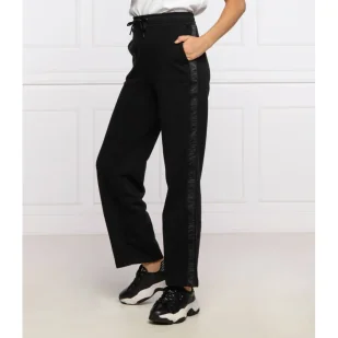 Emporio Armani Spodnie dresowe | Regular Fit - Dresy damskie - miniaturka - grafika 1