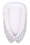 Maty edukacyjne - Kokon niemowlęcy dwustronny kojec otulacz Premium BOBONO- kółeczka szare/biały - miniaturka - grafika 1