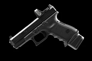 Strike Industries - Powiększona stopka magazynka Glock 19 + 5 - 9mm - Aluminiowa - Czarna - SI-EMP-AL-G19 - Osprzęt do wiatrówek - miniaturka - grafika 2