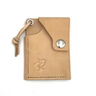 Portfele - Beżowy minimalistyczny portfel skórzany ręcznie uszyty. - miniaturka - grafika 1