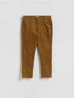 Spodnie męskie - Reserved - Bawełniane spodnie chino slim - brązowy - miniaturka - grafika 1