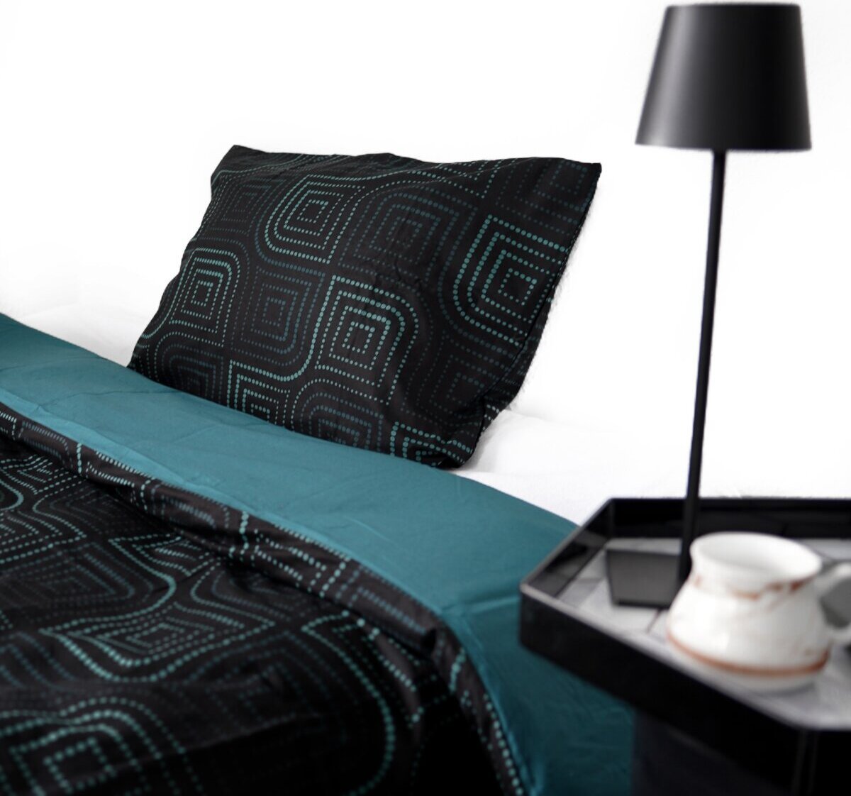 Dwustronna bawełniana pościel w kropki, poszwa na kołdrę i poszewka na poduszkę 155x220 cm