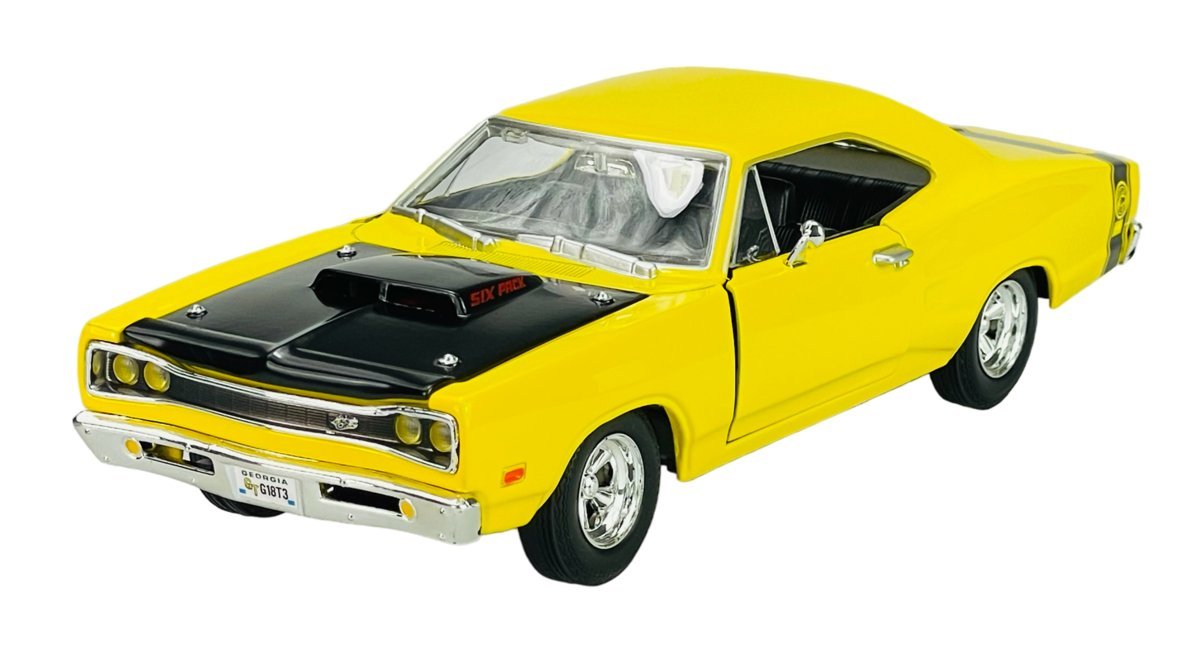 MOTORMAX 1969 DODGE CORONET SUPER BEE ŻÓŁTY 1:24 73315