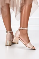 Sandały damskie - Beżowe sandały skórzane na ozdobnym klocku z zakrytą piętą pasek wokół kostki PRODUKT POLSKI Casu 2592-143 - miniaturka - grafika 1