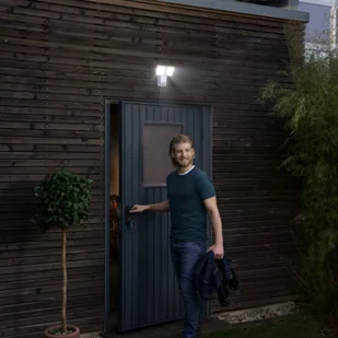 LEDVANCE Endura Pro spot LED 16W biały - Lampy ogrodowe - miniaturka - grafika 5