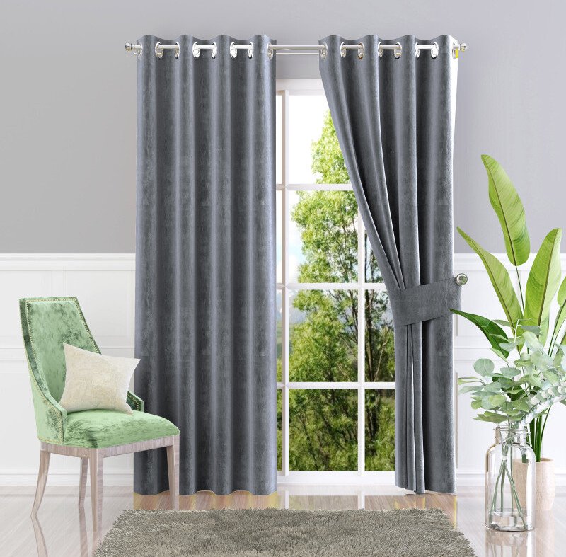 Zasłona gotowa na przelotkach Velvet Esti Szary 135x245cm Przelotki 135 x 245 [cm]