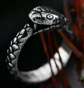 Pierścionki - pierścień SNAKE-V - miniaturka - grafika 1