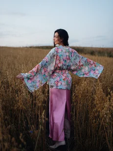 Kimono Blossom SHORT - Bluzki damskie Kimono Blossom SHORT - Bluzki damskie - miniaturka - grafika 1