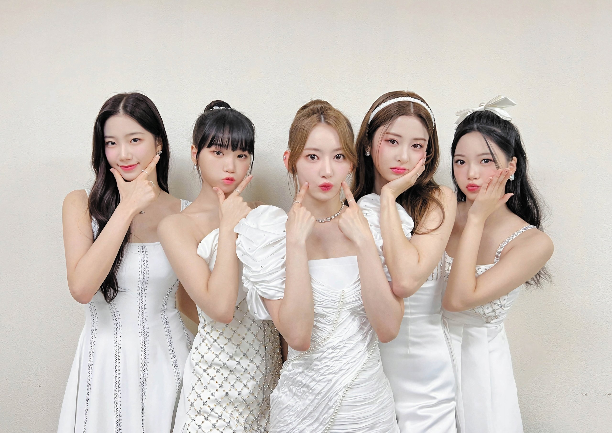 Plakat A1 Le Sserafim K-Pop Kpop Korea Muzyka