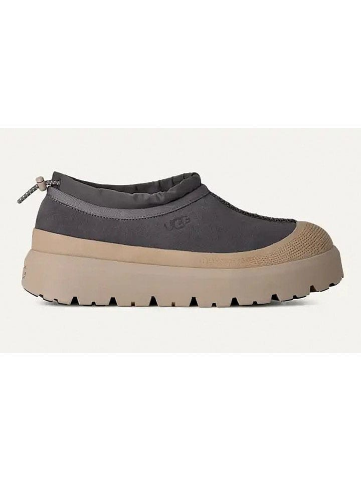 UGG Skórzane slippersy 