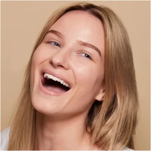 KimChi Chic A Really Good Foundation Light Skin With Cool Peach Undertones 30.0 ml - Podkłady do twarzy - miniaturka - grafika 6