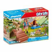 Klocki - Playmobil City Life 70676 Zestaw upominkowy "Treserka psów", od 4 lat 70676 - miniaturka - grafika 1