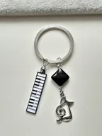 Breloki - Brelok Muzyka Organy Pianino Nuta Klucz Wiolinowy - miniaturka - grafika 1