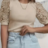 Bluzki damskie - TEMU Elegancki biały top z dekoltem w kształcie litery V i mankietami w stylu puff - stylowy, jednokolorowy, idealny do codziennych lub stylowych - miniaturka - grafika 1