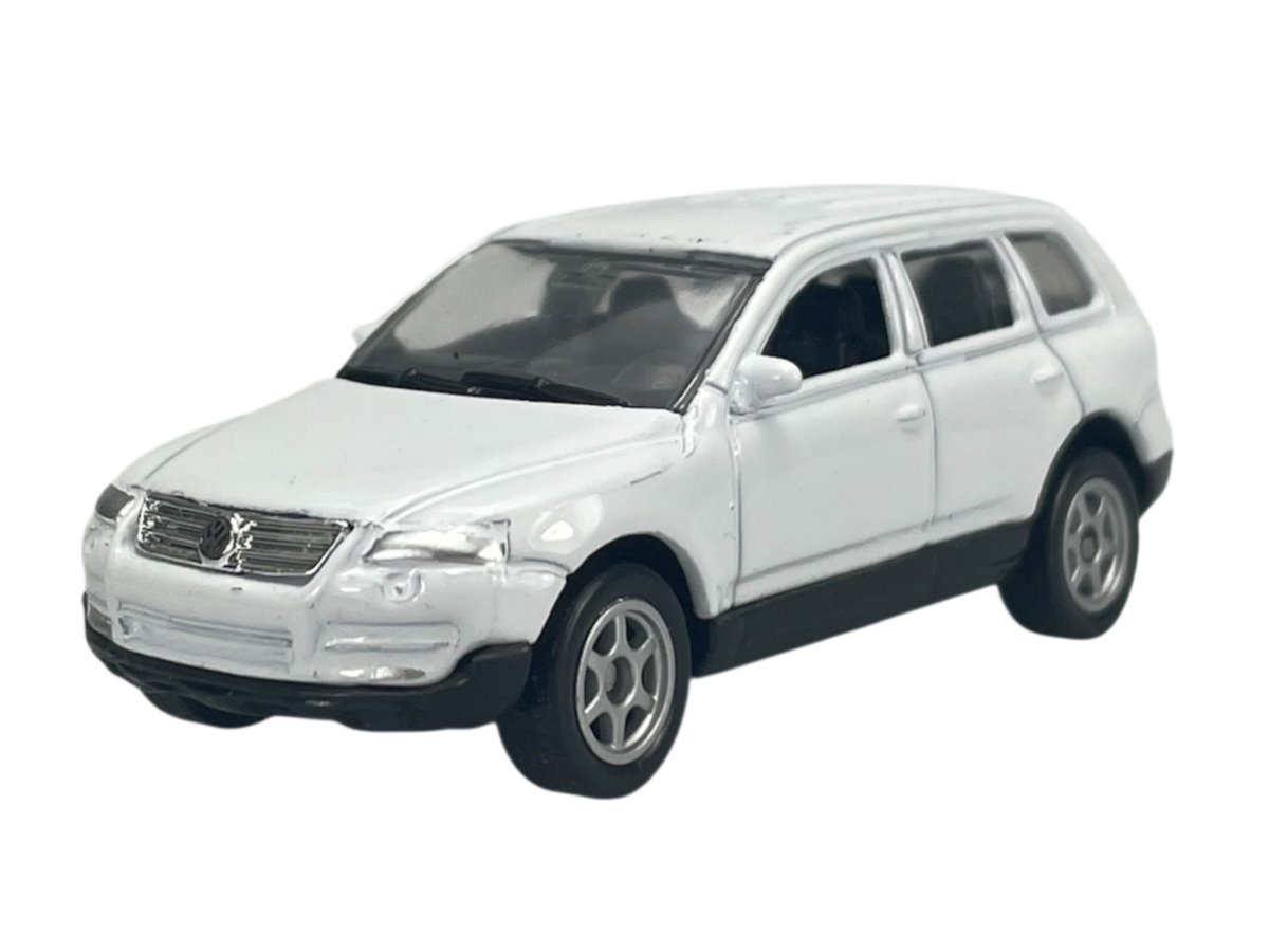 WELLY VW VOLKSWAGEN TOUAREG BIAŁY 1:60 SAMOCHÓD NOWY METALOWY MODEL
