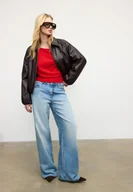 Swetry damskie - Stradivarius Dzianinowy sweter z dekoltem łódka Czerwony XS - miniaturka - grafika 1