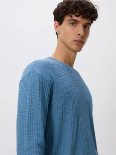 Reserved - Sweter ze strukturalnej dzianiny - jasnoniebieski - Swetry męskie - miniaturka - grafika 1
