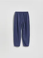Spodnie i spodenki dla chłopców - Reserved - Bawełniane spodnie jogger - granatowy - miniaturka - grafika 1