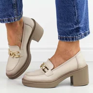 Mokasyny damskie - Beżowe pu mokasyny damskie Vinceza 58325 - miniaturka - grafika 1