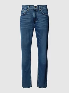 Spodnie męskie - Jeansy o kroju regular fit z wpuszczanymi kieszeniami model ‘Jorden’ - grafika 1