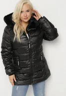 Kurtki damskie - Czarna Kurtka z Pikowanymi Przeszyciami i Odpinanym Futerkiem przy Kapturze Vensie - miniaturka - grafika 1