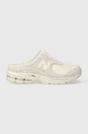 Klapki i japonki męskie - New Balance klapki M2002RMQ kolor biały - miniaturka - grafika 1