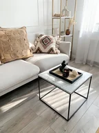 Ławy i stoliki kawowe - TILLA - stolik z białym marmurowym blatem, stolik kawowy, ława, kawowa - miniaturka - grafika 1