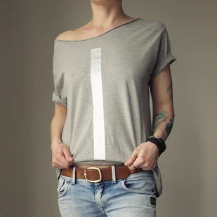 Srebrna kreska średnioszary Oversize - Koszule damskie - miniaturka - grafika 1