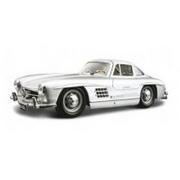 Samochody i pojazdy dla dzieci - Bburago Mercedes-Benz 300SL 1954 Silver 1:24 - miniaturka - grafika 1