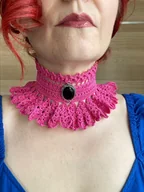 Naszyjniki - Barbie pink fuksjowy naszyjnik retro vintage kolia koronkowa - miniaturka - grafika 1