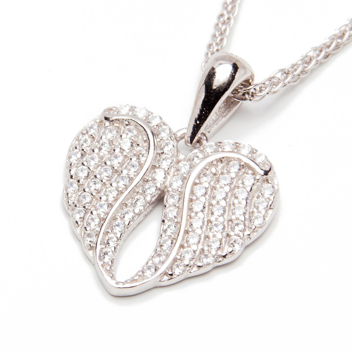 Srebrna zawieszka serce z cyrkoniami