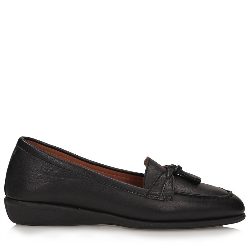 Eleganckie czarne mokasyny na koturnie Toscanio ALBI 2201 - 37