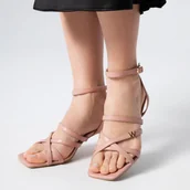 Półbuty męskie - Damskie sandały ze skóry z paseczkami na szpilce - miniaturka - grafika 1