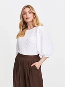 Bluzki damskie - Biała bluzka z ozdobnym haftem - miniaturka - grafika 1