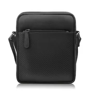 Torby męskie - Saszetka męska skórzana na ramię z tłoczeniem typu carbon czarna - miniaturka - grafika 1