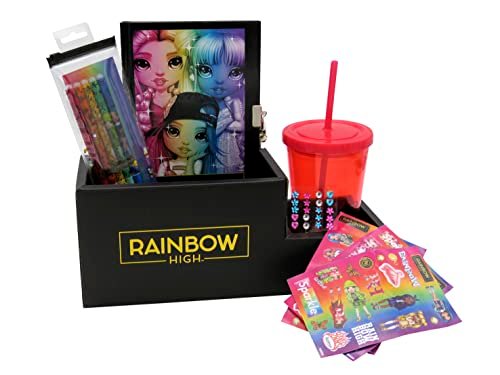 Rainbow High - Zestaw upominkowy, w zestawie Organizer na pulpit, kubek ze słomką, 3 arkusze z naklejkami, 20 klejnotów, zestaw 5 długopisów żelowych, Oficjalny produkt (CyP Brands)