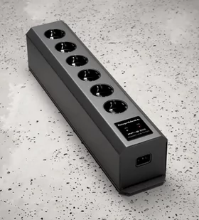 Filtrująca listwa GigaWatt PF-2 EVO Kabel: kabel LC-2 EVO - Listwy zasilające - miniaturka - grafika 1