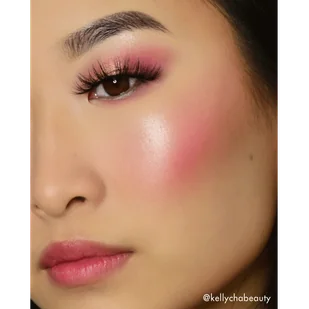 Milani Cheek Kiss róż do policzków Blushing Berry - Róże do policzków - miniaturka - grafika 8