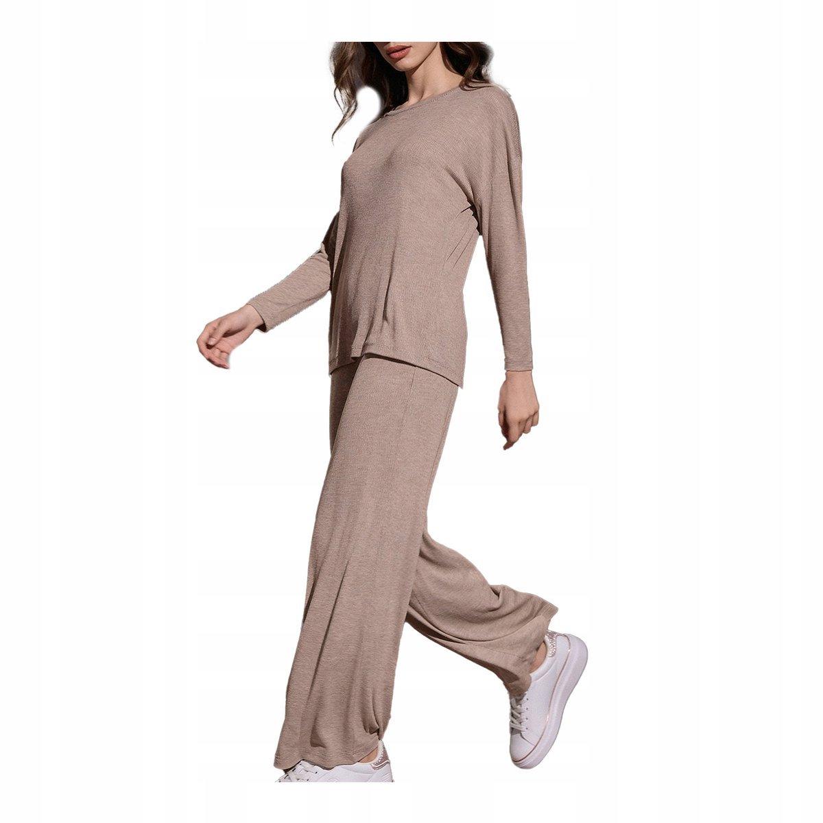 Komplet dzianinowy damski z spodniami M na lato sportowy dres