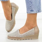 Czółenka - Beżowe czółenka damskie na koturnie Vinceza 85164 - miniaturka - grafika 1