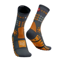 Skarpetki sportowe męskie - COMPRESSPORT skarpetki trekkingowe TREKKING SOCKS magent/autumn glory - miniaturka - grafika 1