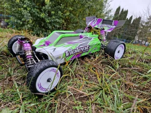 Samochód zdalnie sterowny na pilota RC WLToys 104002 1:10 4WD 2,4Ghz - Zabawki zdalnie sterowane - miniaturka - grafika 7