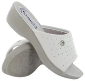 Kapcie damskie - Klapki medyczne damskie - 39 - miniaturka - grafika 1