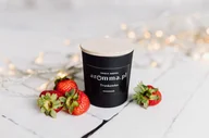 Świece - Świeca zapachowa sojowa Truskawka Aromma 180 ml - POCZUJ ŚWIEŻĄ, SŁODKĄ TRUSKAWKĘ! - miniaturka - grafika 1