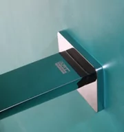 Akcesoria do armatury i ceramiki - BLUE WATER EMI-RPP.0100BC RAMIĘ NATRYSKU ŚCIENNE DO GŁOWIC NATRYSKOWYCH wykończenie CHROM/BIAŁY materiał MOSIĄDZ 2xG 1/2 pasuje do wszystkich głowic natrys - miniaturka - grafika 1