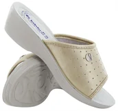 Klapki i japonki damskie - Klapki medyczne damskie - 40 - miniaturka - grafika 1